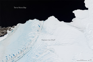 The crack as it appeared on December 26, 2013. Image: Jesse Allen, using Landsat data from the U.S. Geological Survey
